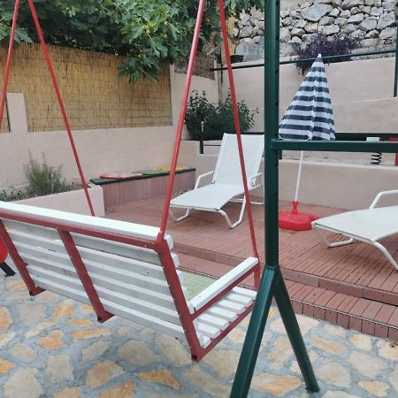 Big And Spacious Apartment In The Heart Of Omiš Zewnętrze zdjęcie