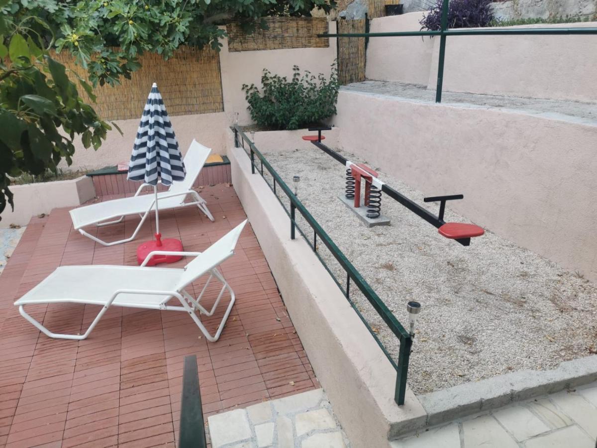 Big And Spacious Apartment In The Heart Of Omiš Zewnętrze zdjęcie