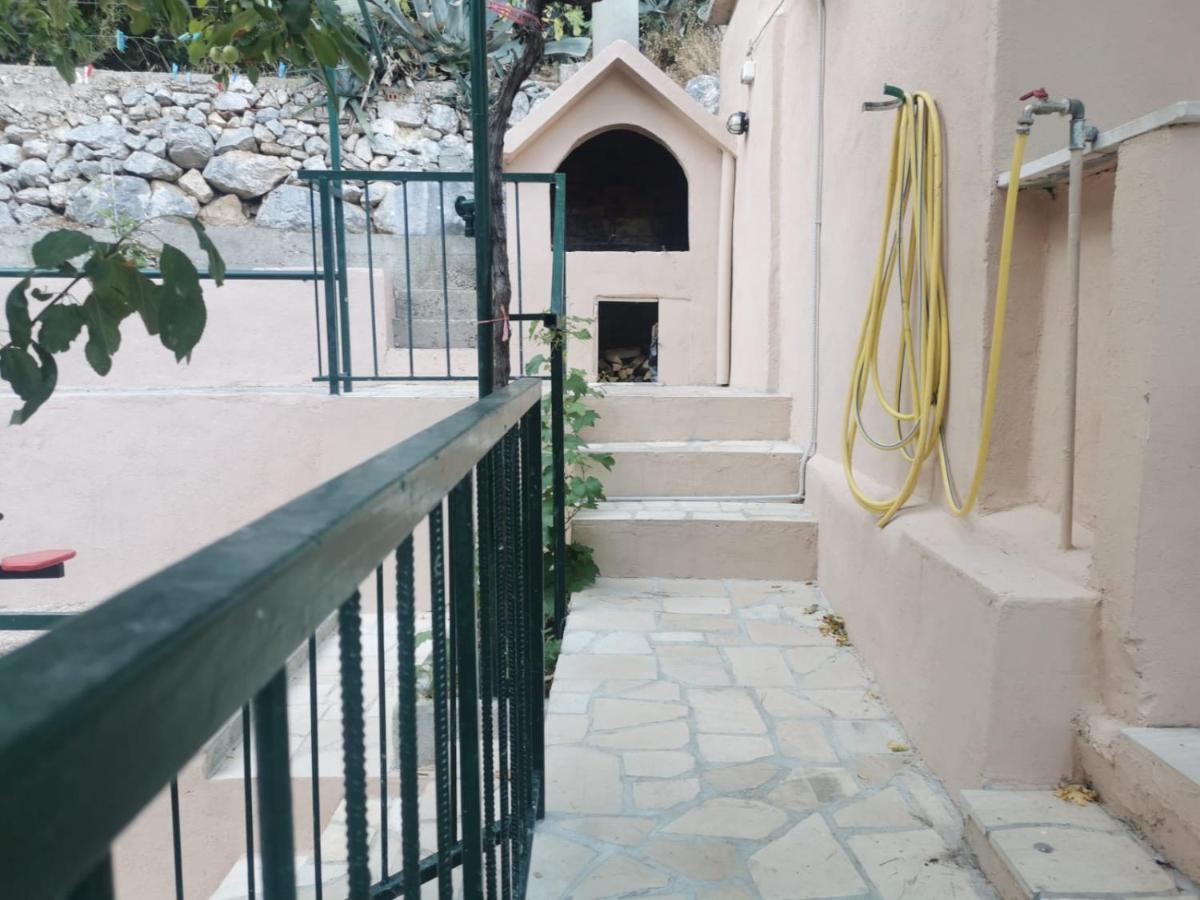 Big And Spacious Apartment In The Heart Of Omiš Zewnętrze zdjęcie